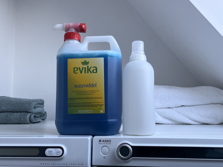 Gamma-Butyrolactone industriële reinigingsvloeistof geleverd door Koop GBL Nederland